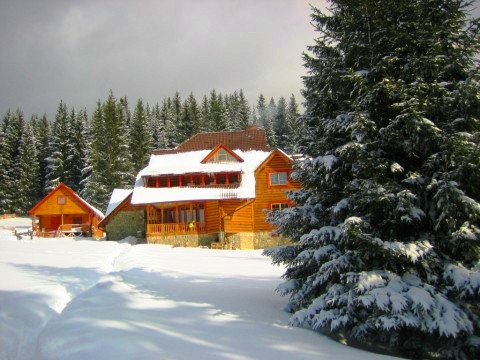 Дом посуточно в Полянице, ул. Проходная, 1