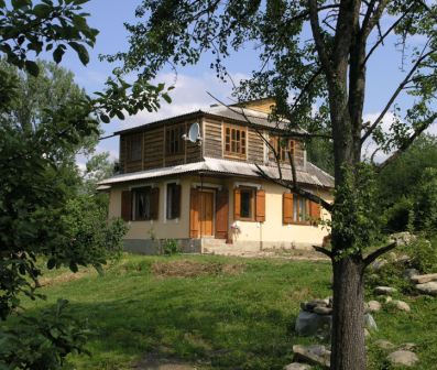 Мини-отель посуточно в Татарове, ул. Шевченка, 3